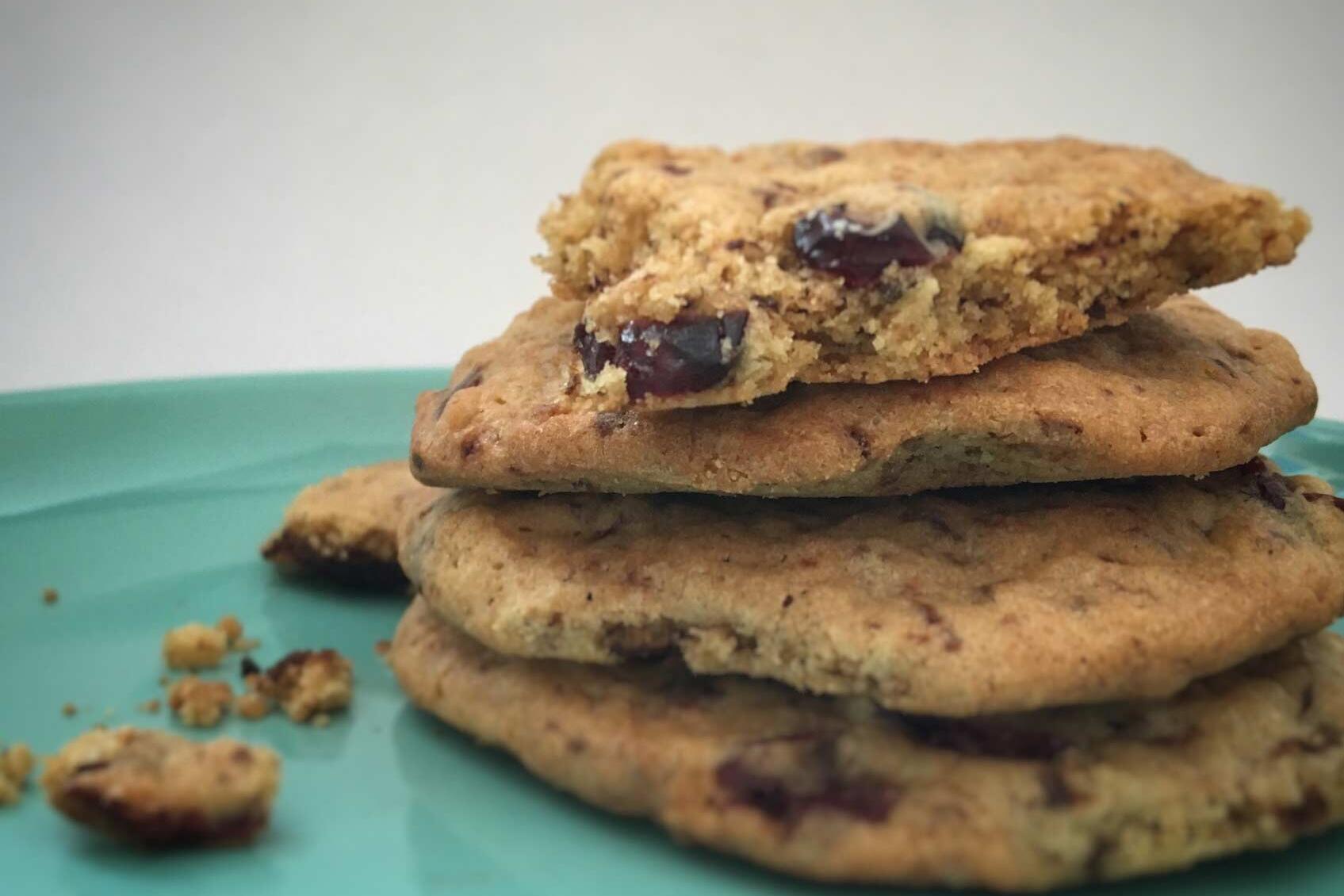 Cookies med tranebær og sjokolade